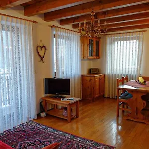 Casa Francesca - Relax Nel Cuore Delle Dolomiti Appartamento